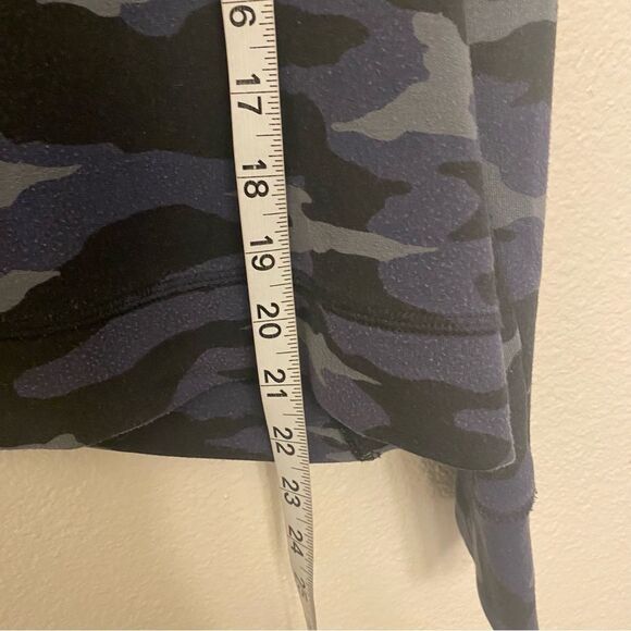 ATHLETA GIRL Cozy Cross Your Fingers Sweatshirt navy blue Camo modal XL 14 - Picture 9 of 10